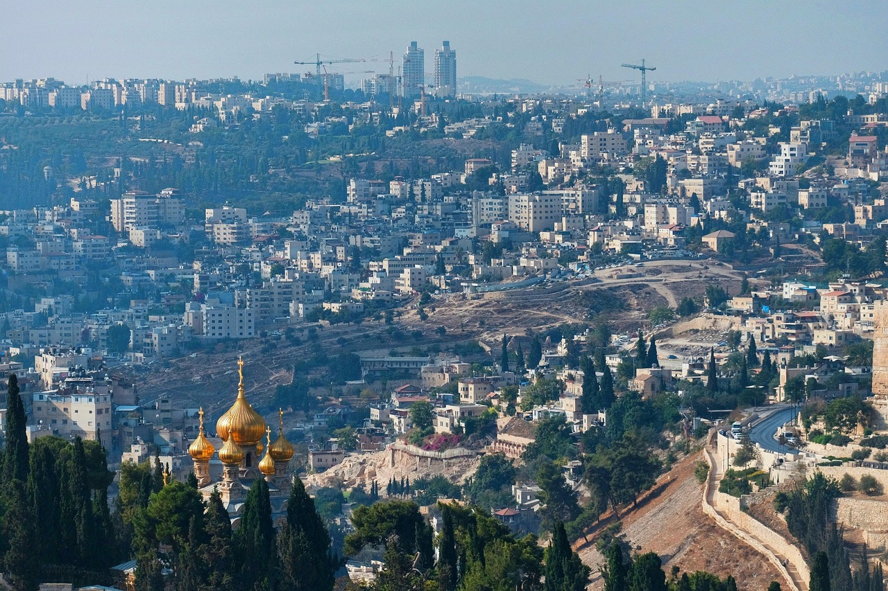 Israeli persons